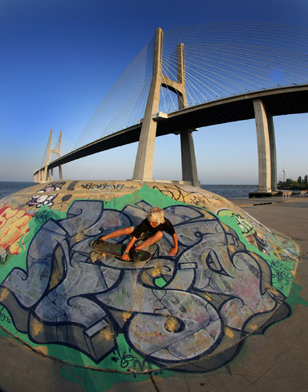 jonas skating in lisboa pic by mic